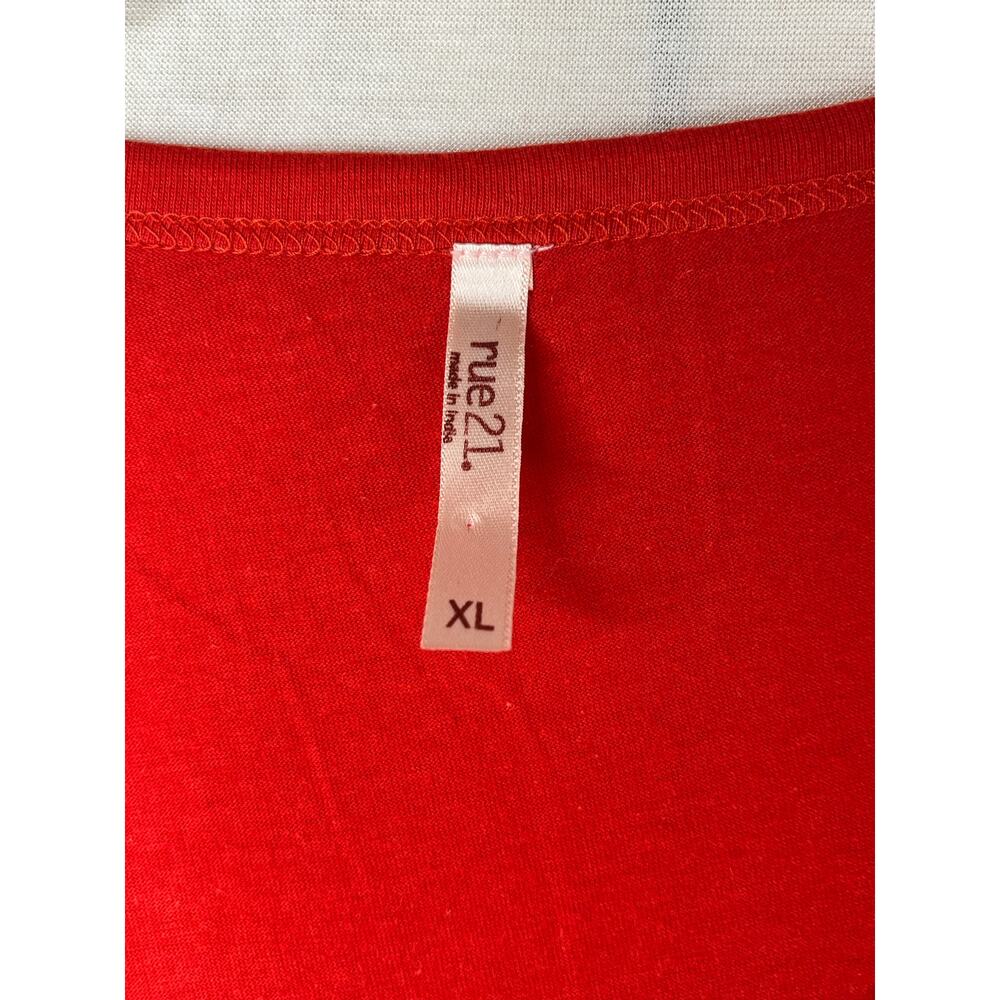Rue 21 V-neck rhinestone embellished T-shirt in red, size XL juniors, EUC - Picture 2 of 7